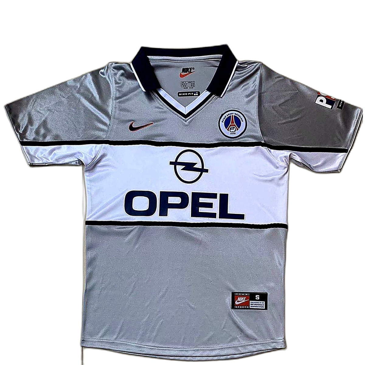 Paris Saint-Germain 2000/01 Away Jersey Retro
