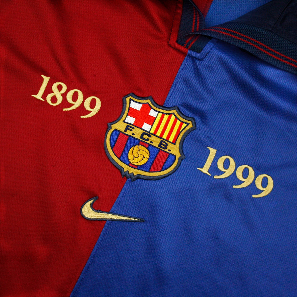Barcelona Centenary 1999 Home Kit – striped retro football jersey detail view