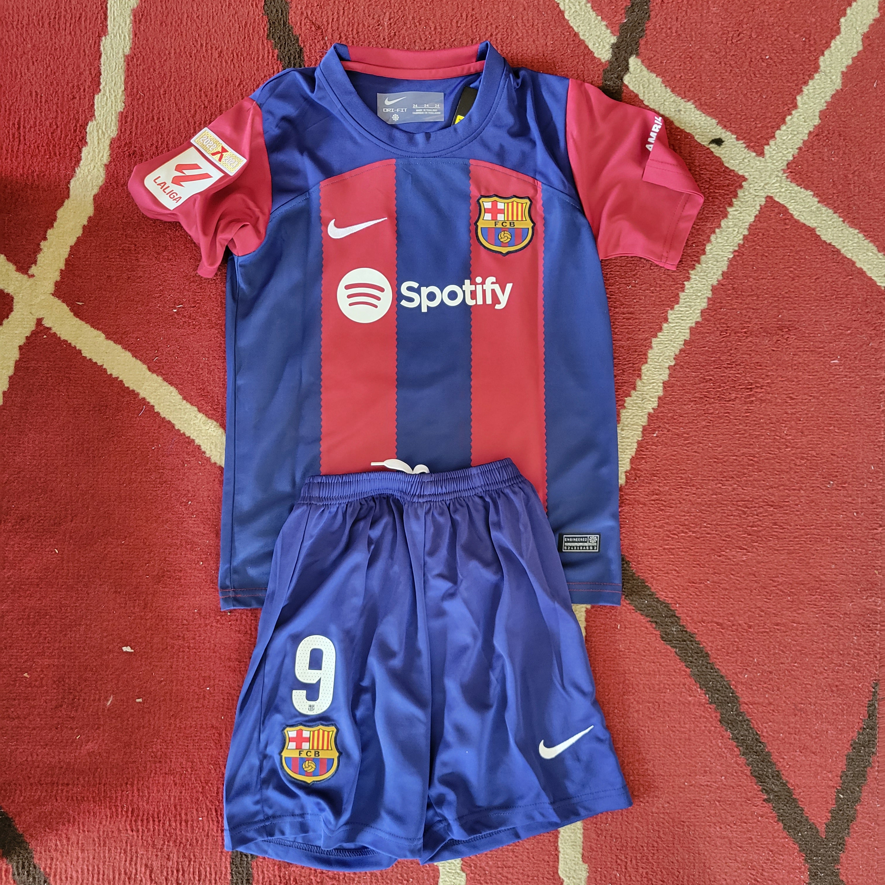 Barcelona 23-24 Local Niños