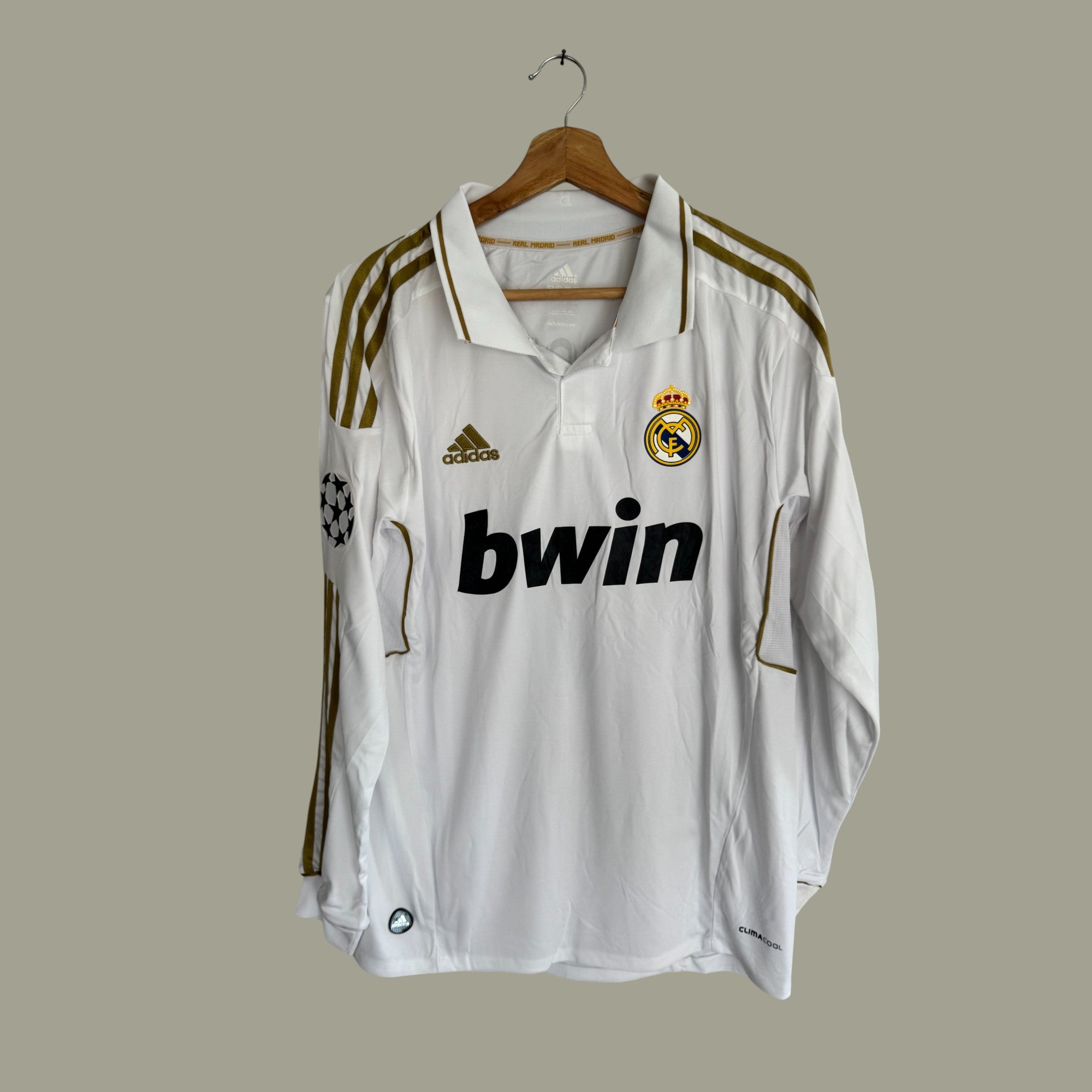 Real Madrid 11-12 local manga larga