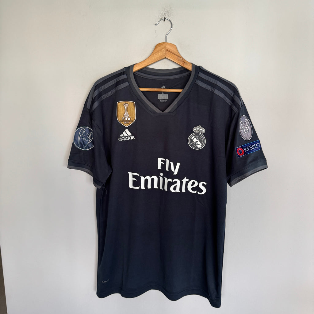 Real Madrid 18-19 visitante - Varane