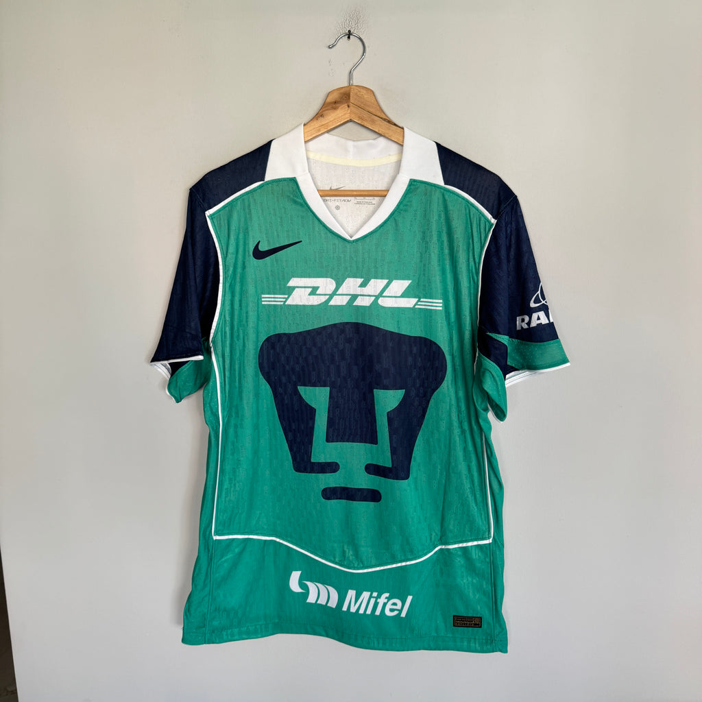Pumas arquero versión jugador