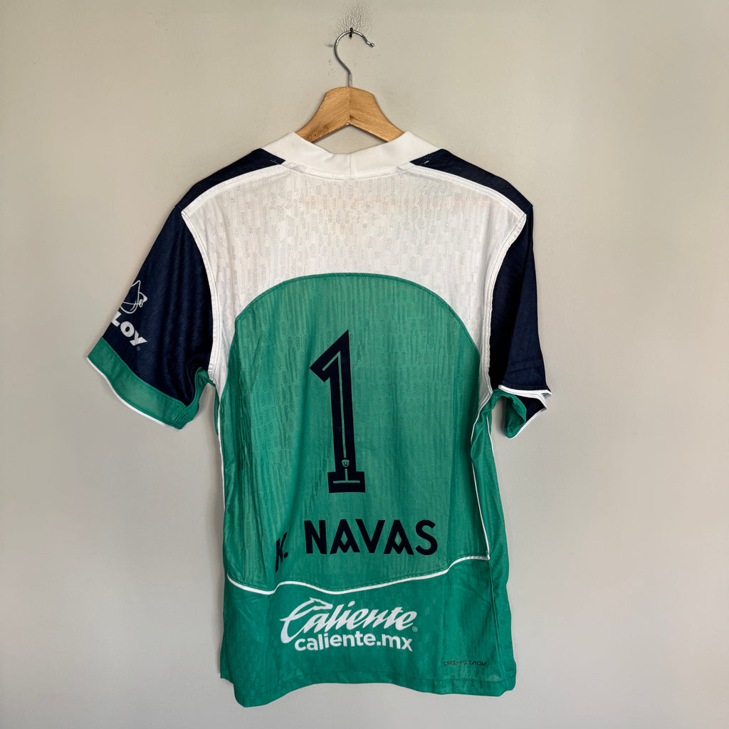 Pumas arquero versión jugador