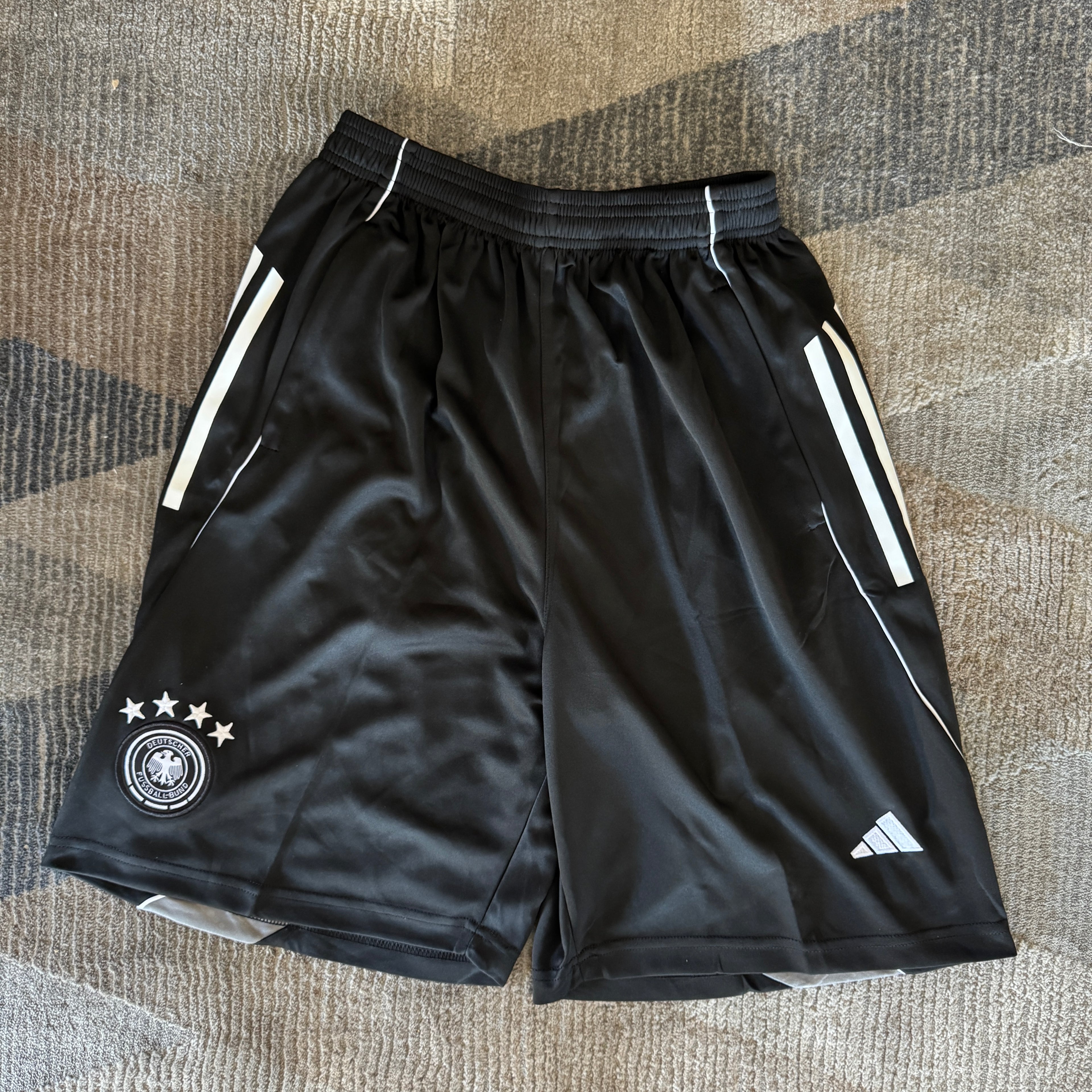 Pantaloneta entrenamiento Alemania