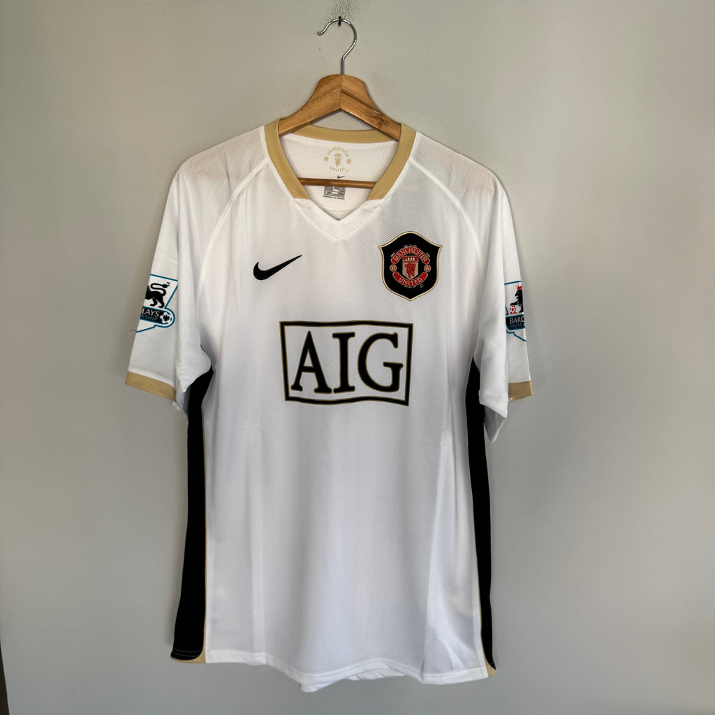 Manchester United 06-07 visitante - Ronaldo