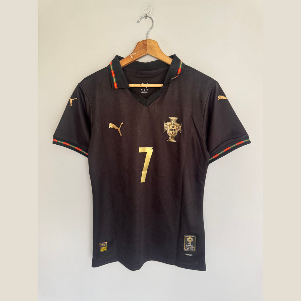 Portugal Pantera Negra versión jugador - Ronaldo