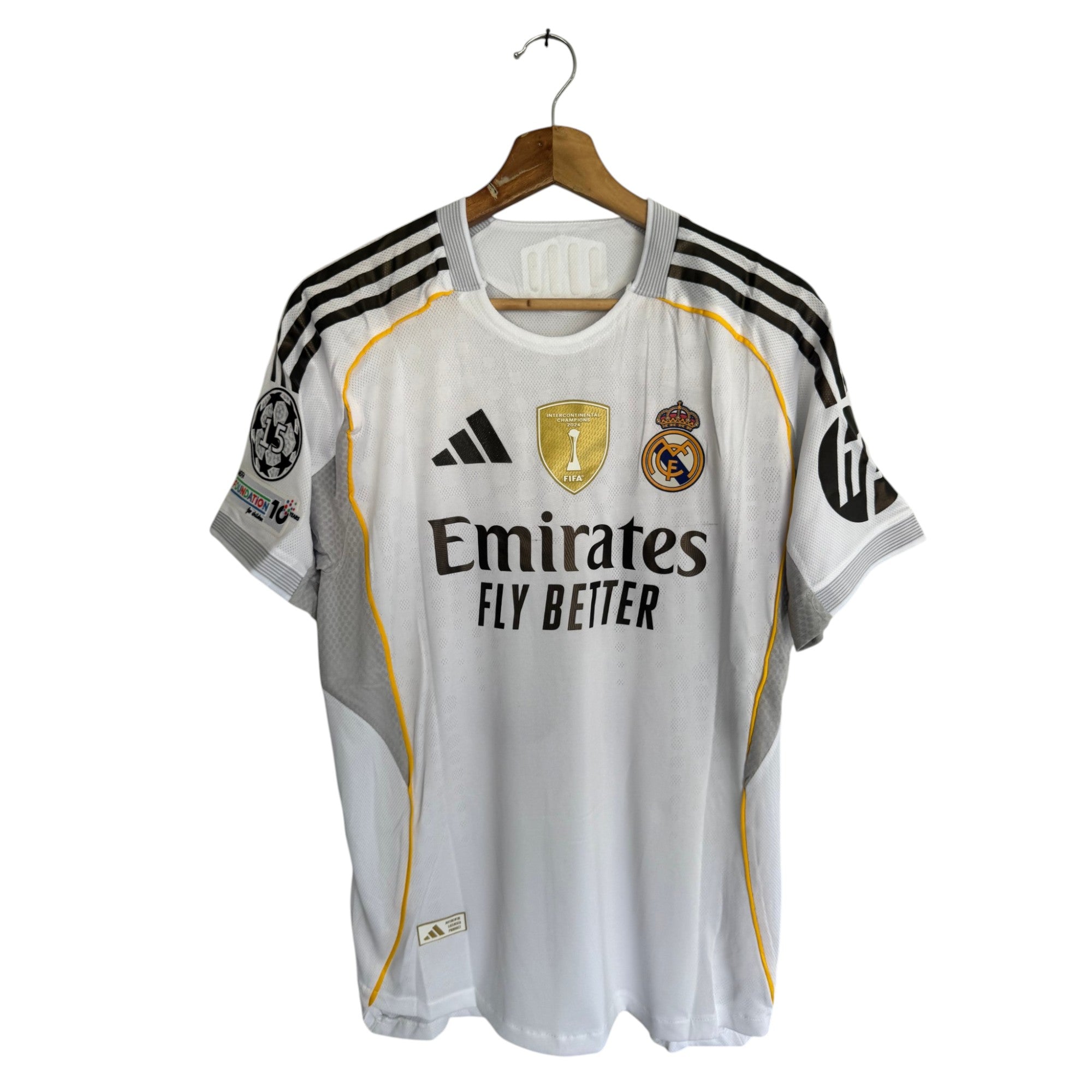 Real Madrid 25-26 local versión jugador - Mbappé