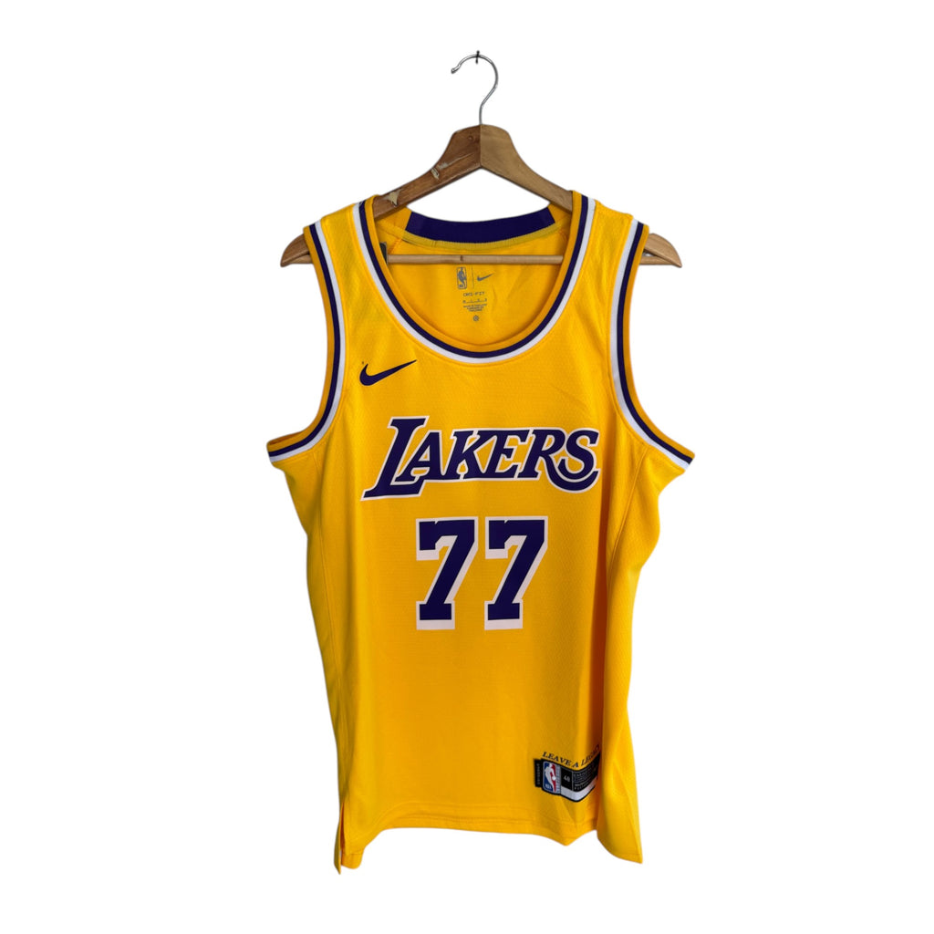 Los Angeles Lakers amarilla - Luka Doncic