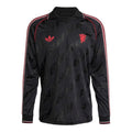 Manchester United Long Sleeve Special Jersey – black and geometric retro football jersey front view