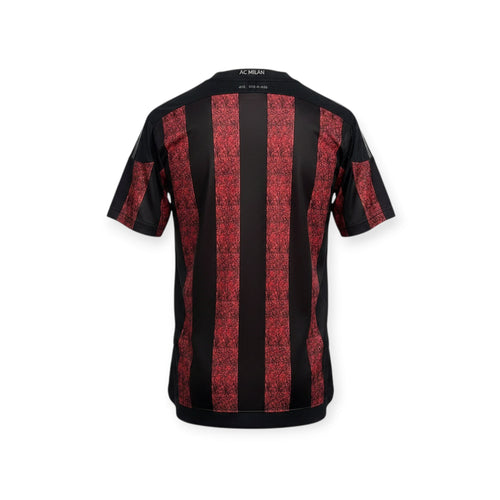 Back view of Archive Football AC Milan 2015/16 home jersey featuring iconic red and black vertical striped design