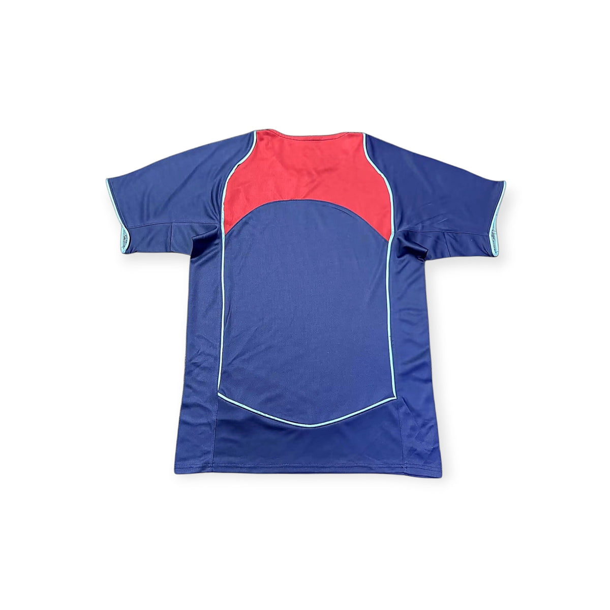 Back view of the Archive Football Atletico Madrid 2004/05 away retro jersey in blue and red breathable polyester.
