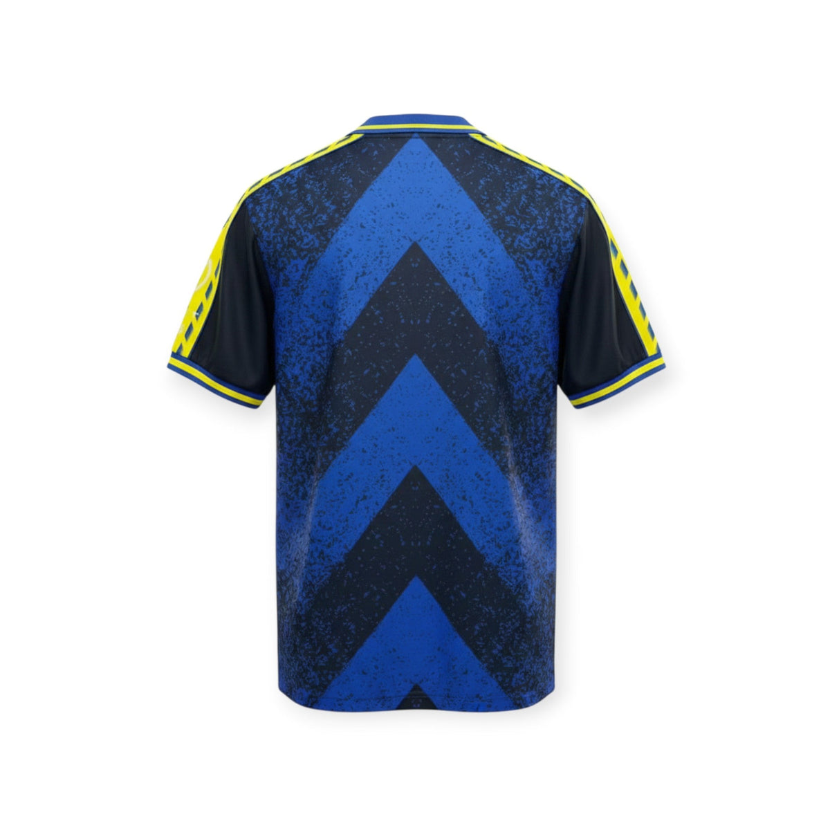 Vista trasera de la camiseta retro Cádiz CF 2026/2027 de Archive Football en azul y negro con detalles amarillos.