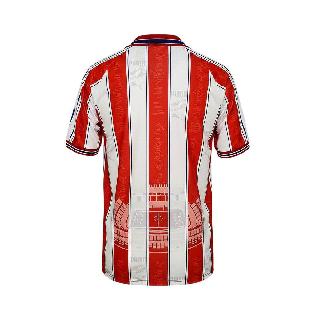 Vista trasera de la camiseta retro local 1996/97 del Atletico Madrid de Archive Football con rayas rojas y blancas