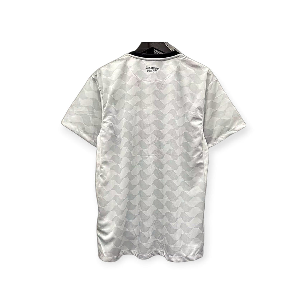 Archive Football Corinthians 2012 retro jersey back view in white with a subtle geometric pattern and club lettering.