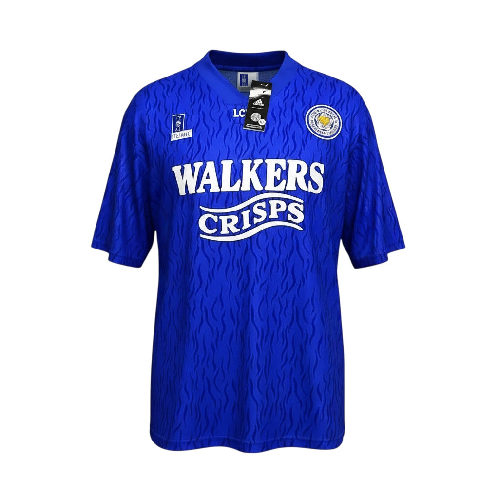 Archive Football Leicester City 1992/94 retro home jersey in blue with embroidered crest and Walkers Crisps sponsor.
