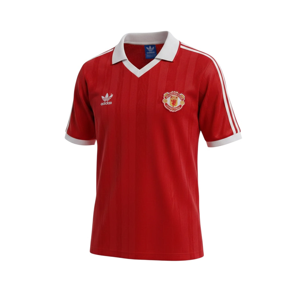 Archive Football Manchester United 1980/82 retro home jersey in red with white collar, cuffs, and embroidered crest.