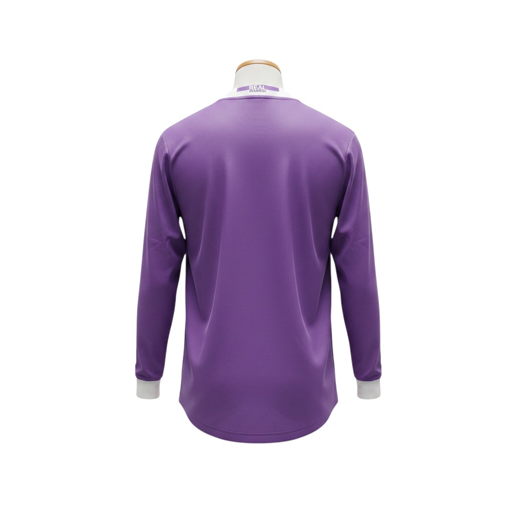Archive Football Real Madrid 2016/17 retro away jersey in purple with long sleeves, back view on a mannequin.