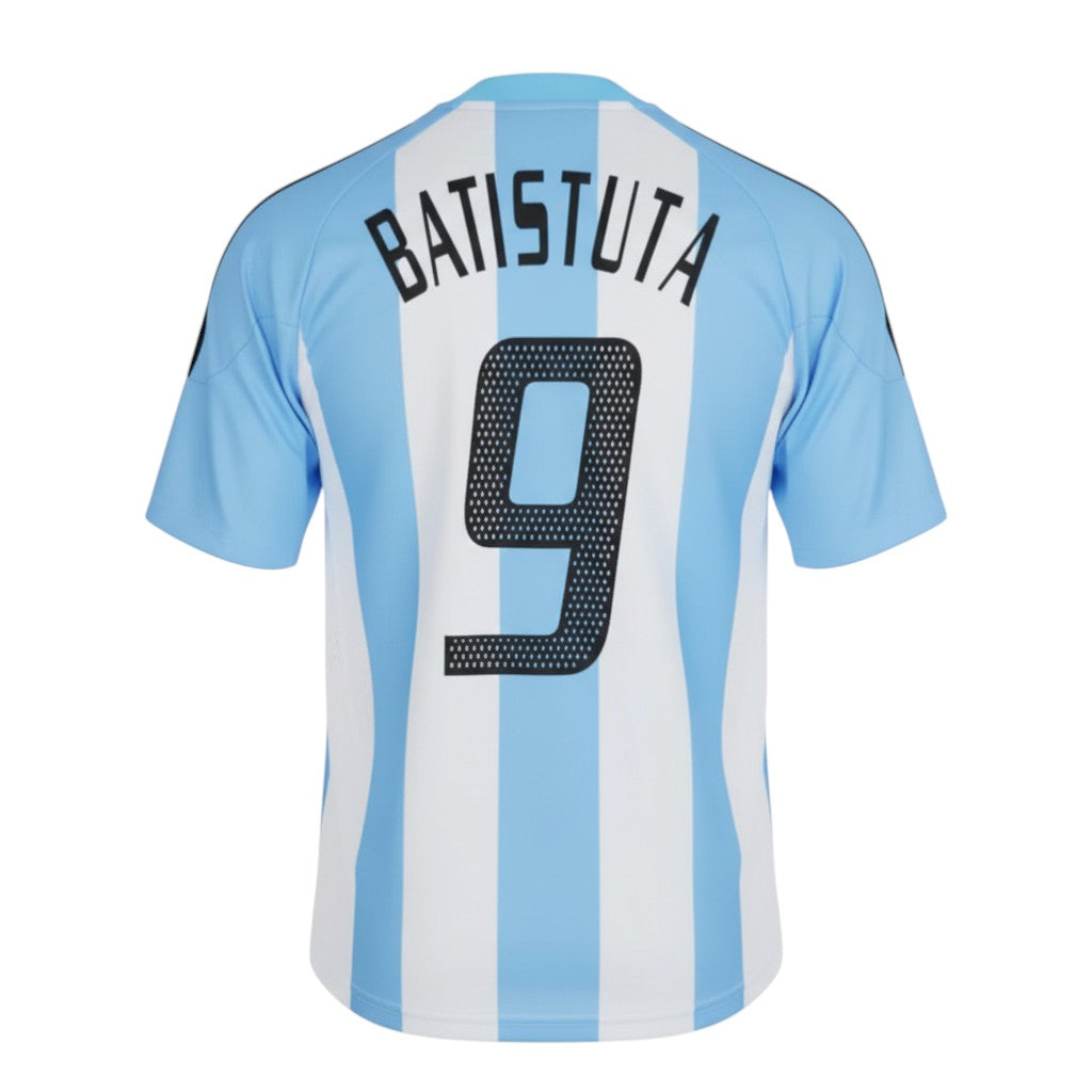 Hinchas Sportswear Store Argentina 2002 Batistuta #9 retro football jersey. Light blue and white vertical stripes, black accents.
