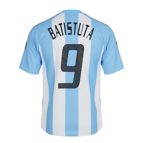 Hinchas Sportswear Store Argentina 2002 Batistuta #9 retro football jersey. Light blue and white vertical stripes, black accents.