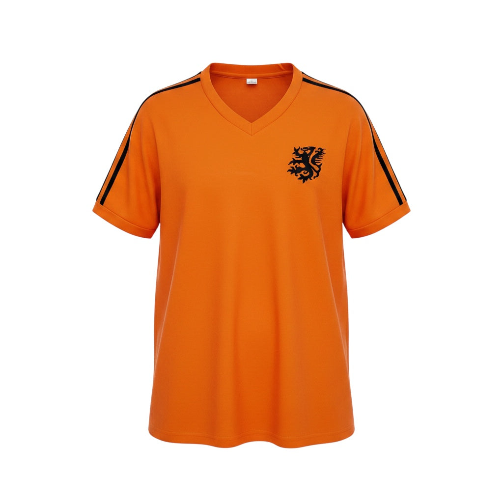 Hinchas Sportswear Store: Camiseta de fútbol retro naranja de Holanda 1974 de Adidas con cuello en V y escudo del león KNVB negro.
