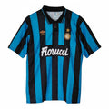 Hinchas Sportswear Store retro Inter Milan 1992-94 Umbro jersey with blue and black stripes, Fiorucci sponsor, and gold star.