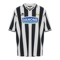 Hinchas Sportswear Store Juventus FC 1994/96 retro home jersey, black and white stripes, V-collar, Danone sponsor, Kappa logo, two gold stars.