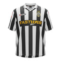 Hinchas Sportswear Store Juventus FC 2001/02 retro home jersey, black and white vertical stripes, yellow Fastweb sponsor, Lotto logos, two gold stars.