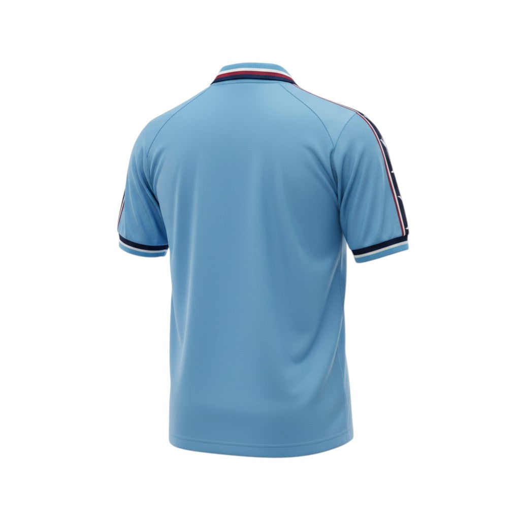 Hinchas Sportswear Store Manchester City 97-98 retro sky blue football jersey with M.C.F.C. detail.