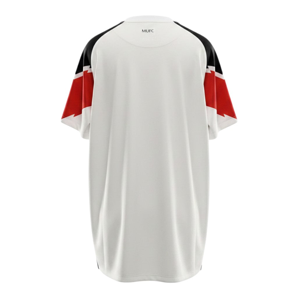 Hinchas Sportswear Store white Manchester United 2010/11 retro jersey with black raglan sleeves and red accents.