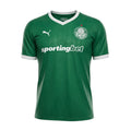 Hinchas Sportswear Store Palmeiras 2025/26 green Puma football jersey with white V-neck and cuffs, geometric pattern, and crest.