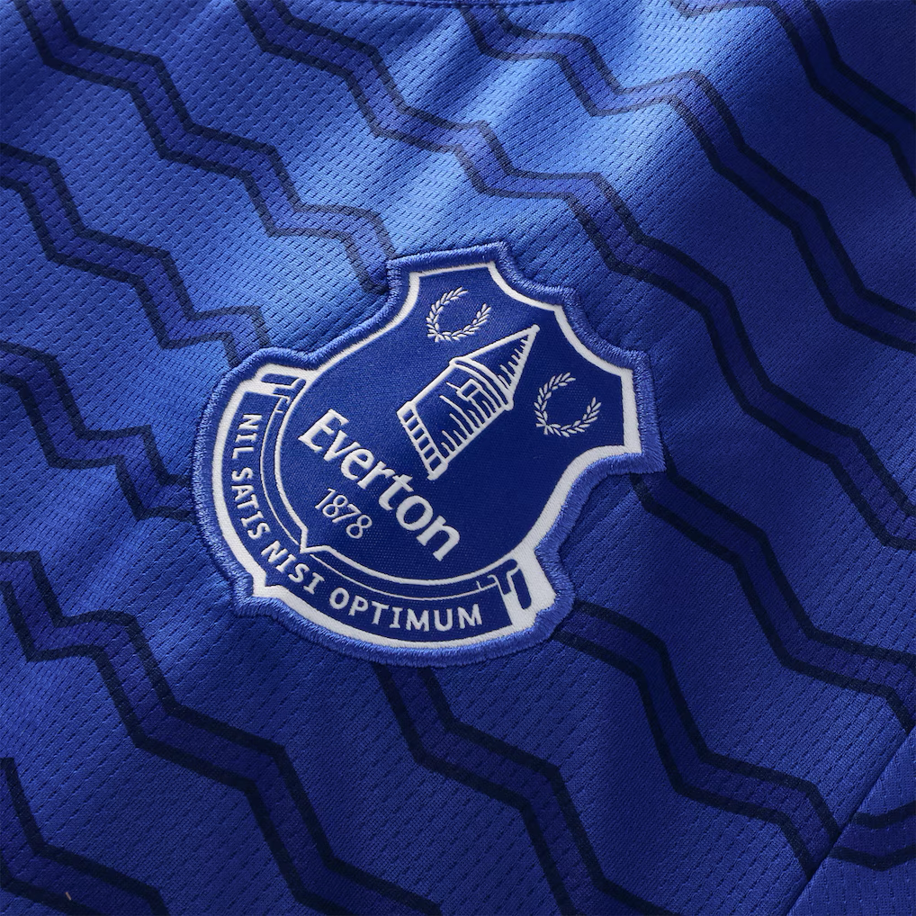Everton Home Jersey 2025/26 –