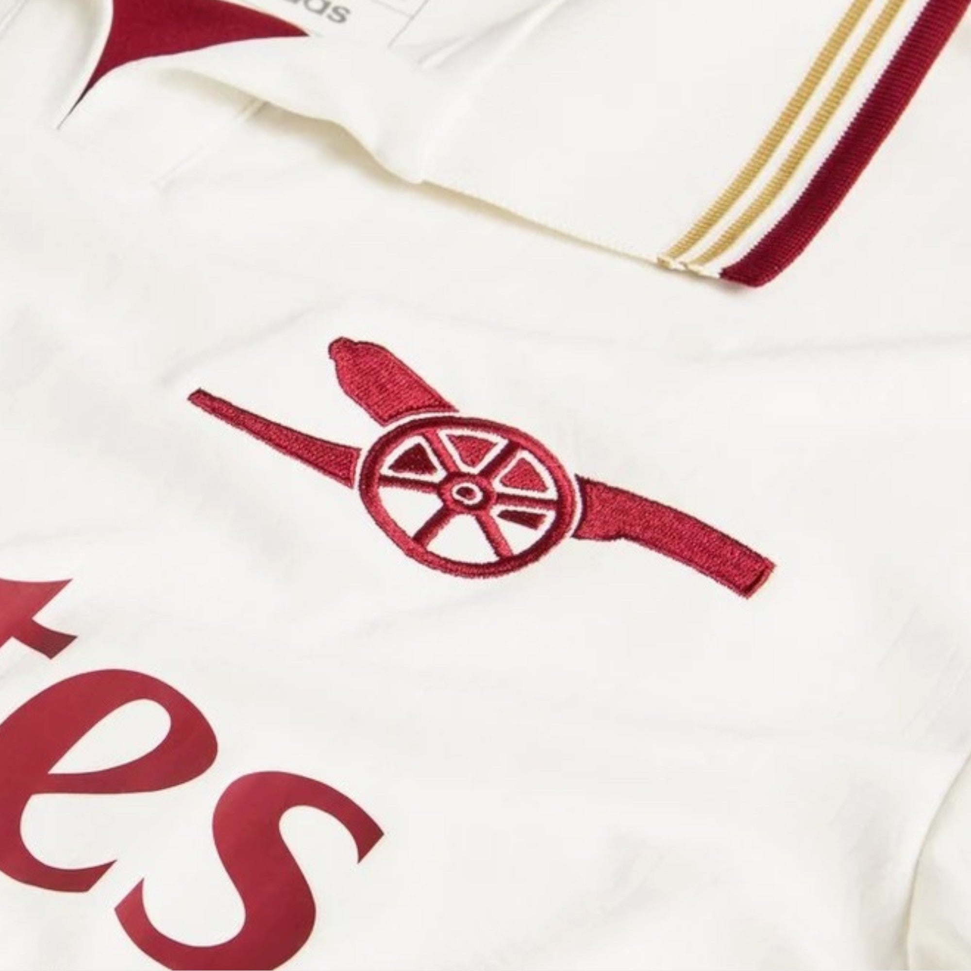 Arsenal tercera 25-26 versión fan