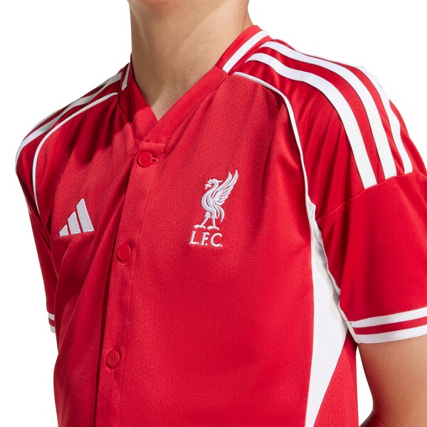 Liverpool Adidas Baseball Jersey – striped and red retro football jersey detail view